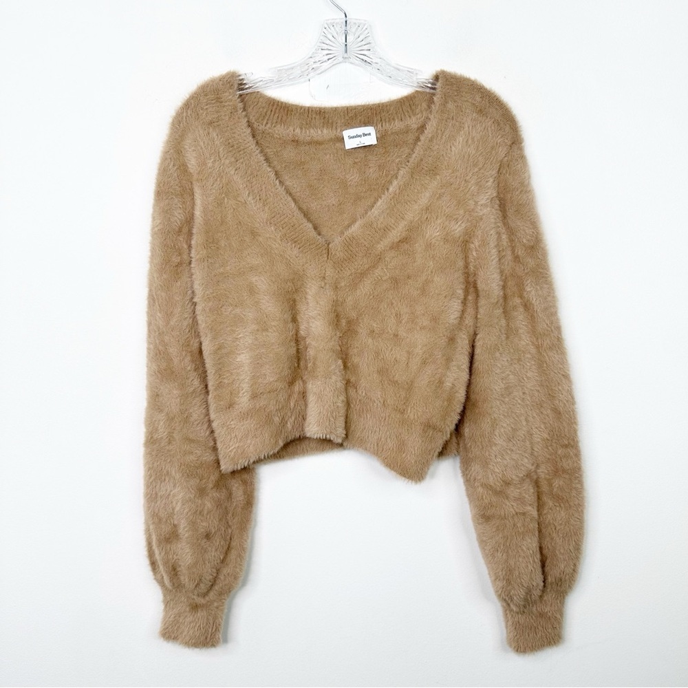 SUNDAY‎ BEST | Women's Kitten Fuzzy V-Neck Sweater Cropped Balloon Sleeves Large - Picture 2 of 3
